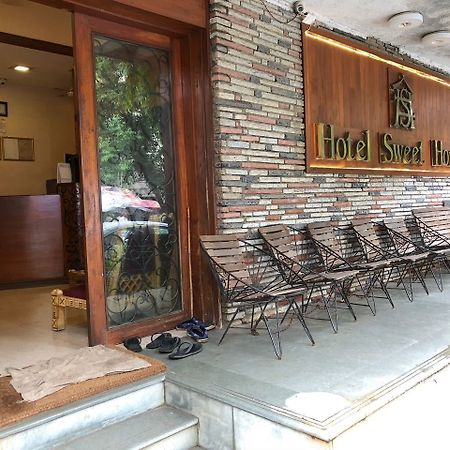 Hotel Sweet Home Mumbai Ngoại thất bức ảnh